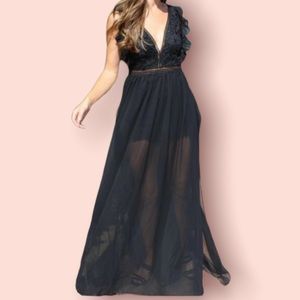 NWT Lacey Chiffon Maxi Dress